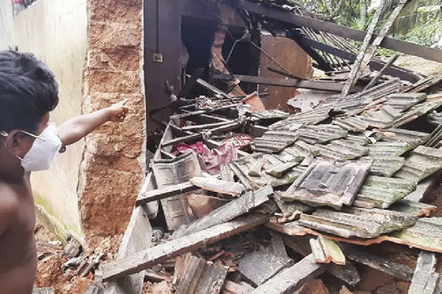 Narrow escape for 5-yr-old boy as house collapses in TVM