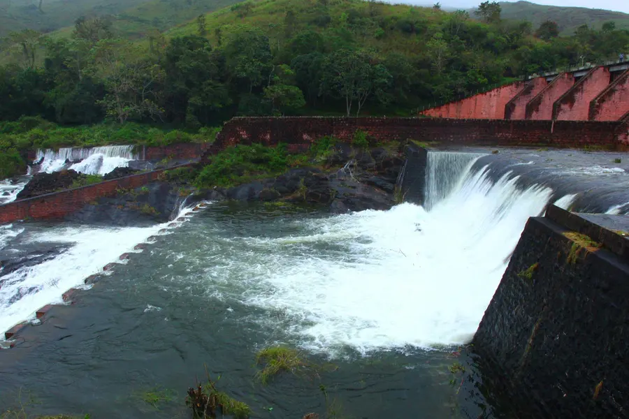 TN opens nine shutters of Mullaperiyar dam