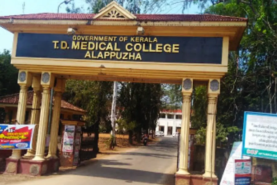 Two foreigners with COVID-19 symptoms escape from Alappuzha medical college