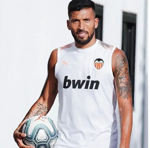 Valencia's Argentine defender Ezequiel Garay (Photo: Instagram|EzequielGaray)