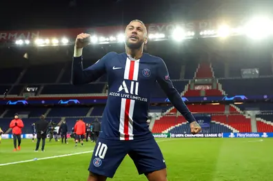 PSG see off Borussia Dortmund 2-0 to reach Champions League quarterfinals