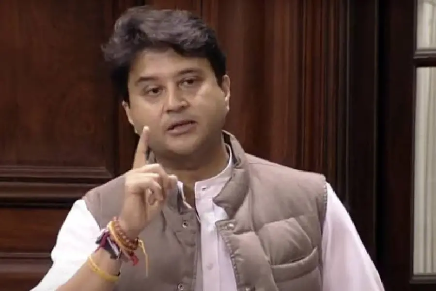 Committee formed to study resumption of service of large aircraft from Karipur airport: Scindia