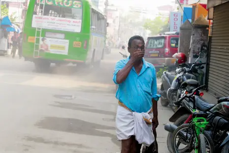 Kochi chokes, air quality in Vytilla categorised as 'unhealthy'