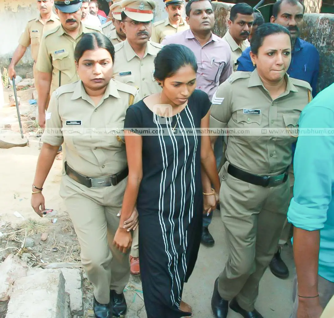 Saranya being taken to her house for evidence collection. (Photo: Ridhin Damu)