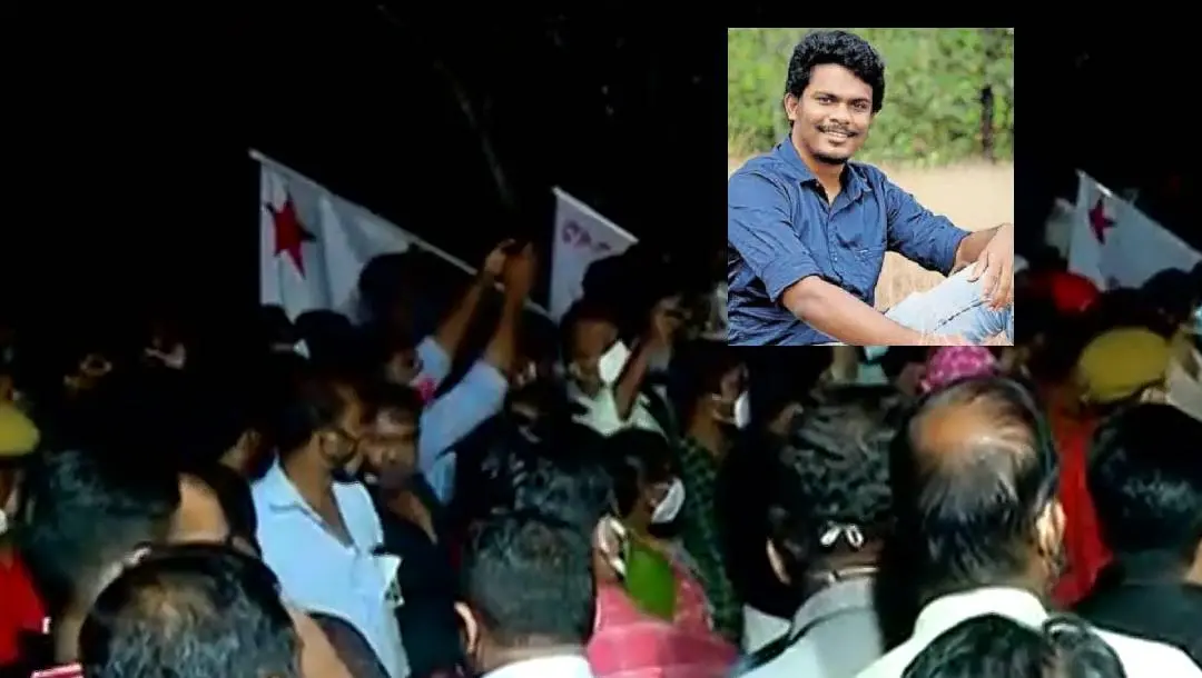 When Dheeraj's mortal remains brought to Taliparamba | Screengrab: Mathrubhumi News