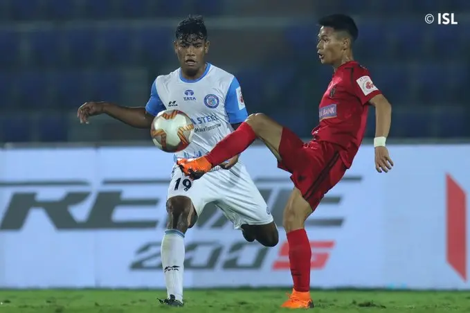 NorthEast, 10-men Jamshedpur share points after six goal thriller