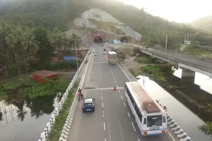 Toll collection on Mannuthy-Vadakkencherry NH to start this week: NHAI