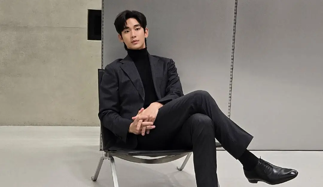 Kim Soo Hyun | Photo: instagram/soohyun_k216