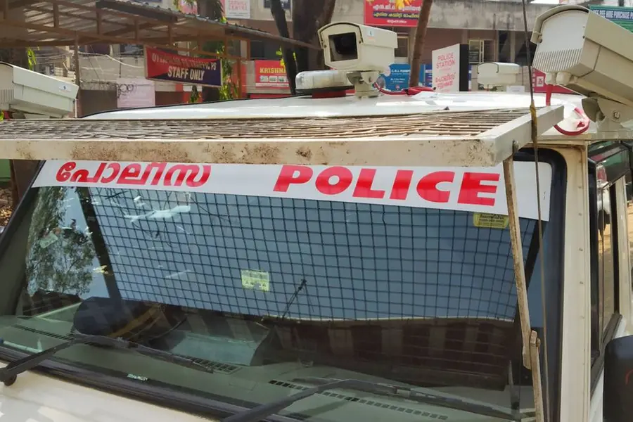 'ബിസിനസ് നേട്ടം, കൂടുതൽ മാർക്ക്'; ഹിമാലയത്തിൽനിന്ന് അദ്ഭുതസിദ്ധിയെന്ന് പറഞ്ഞ് കോടികൾ തട്ടി, കേസ്