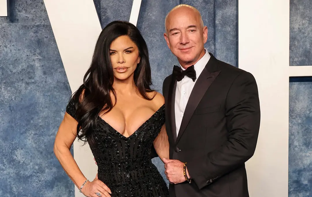 Jeff Bezos and Lauren Sánchez | File photo: AFP