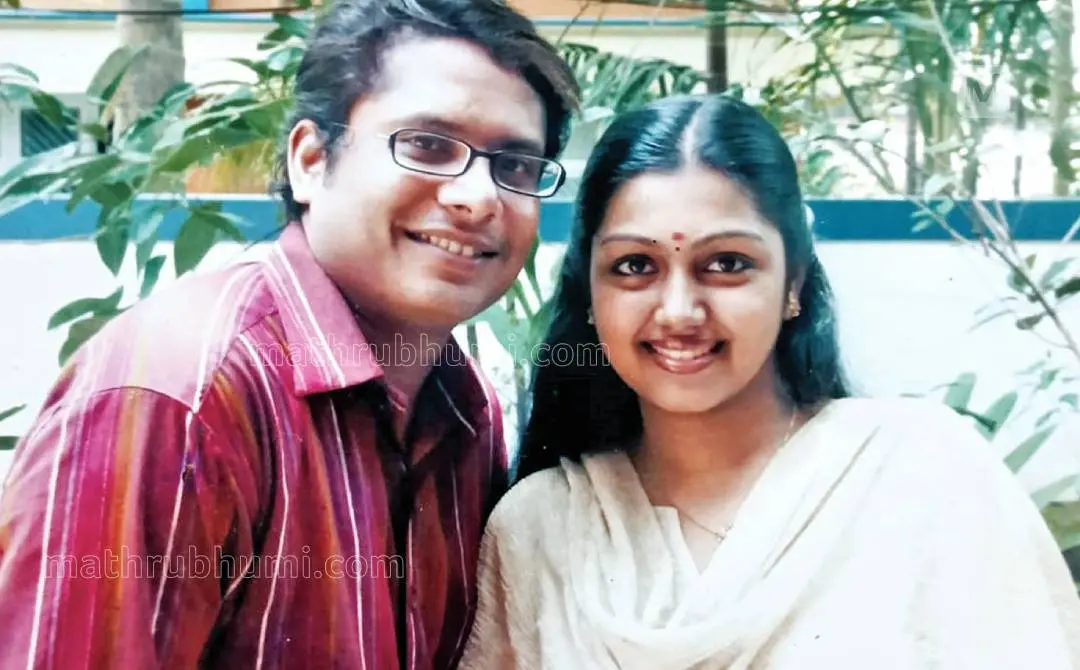 മനോജും നന്ദനയും(ഫയൽ ചിത്രം)