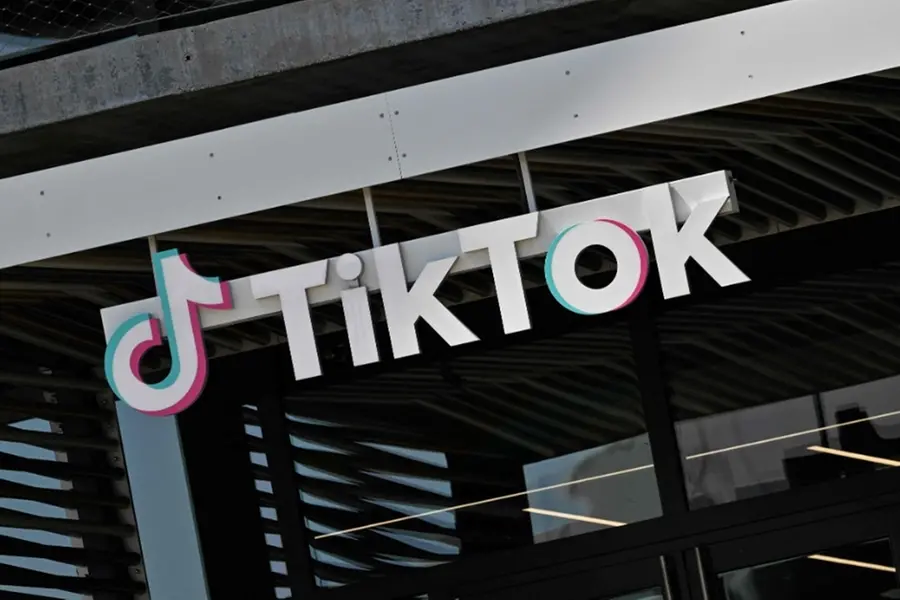 China suspends near-final TikTok deal with US amid Trump tariff row