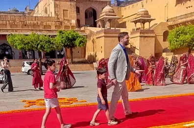 Red carpet, royal welcome: US Vice President JD Vance tours Jaipur’s Amber fort with family