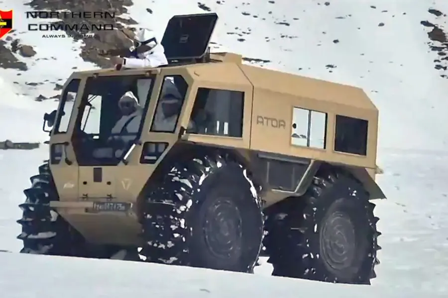 Kapidhwaja, India's mighty ride in Siachen's frozen frontier | WATCH