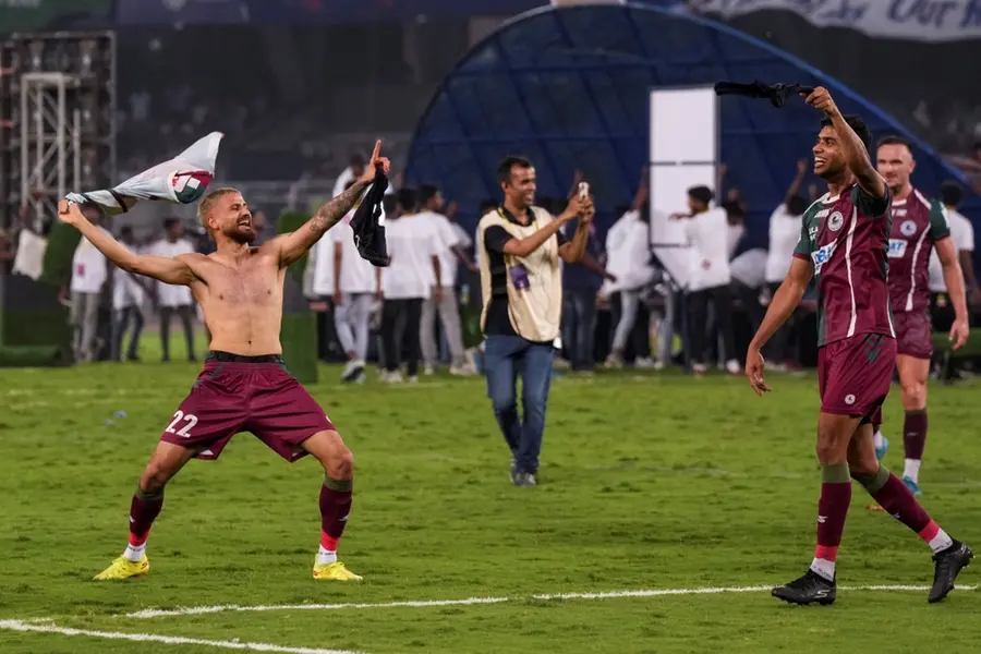 Maclaren magic: Mohun Bagan lift ISL trophy after extra-time drama