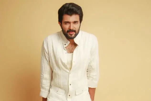 കശ്മീർ ഇന്ത്യയുടേതാണ്, പാകിസ്താന് സ്വന്തം കാര്യംപോലും നോക്കാൻ കഴിയുന്നില്ല- വിജയ് ദേവരകൊണ്ട
