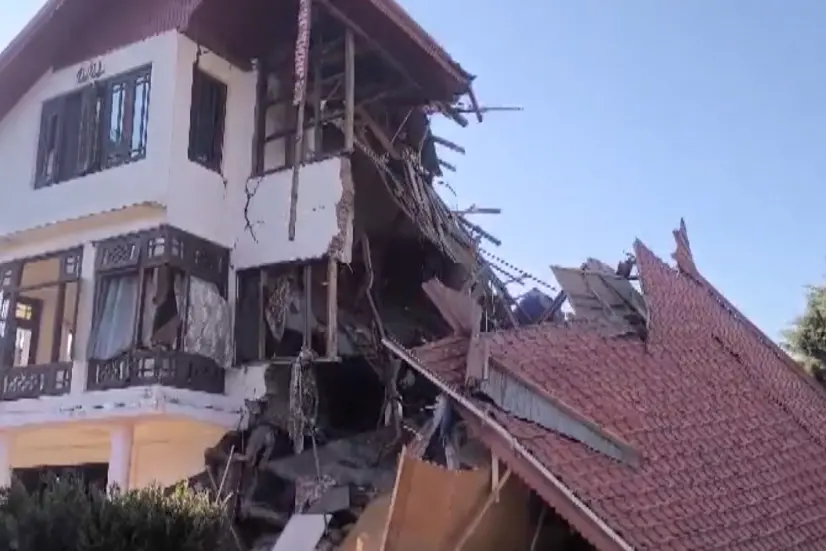 Two more terrorists' houses demolished in Bandipora after Pahalgam terror attack