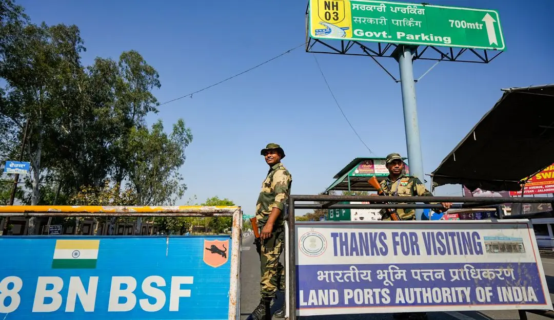 BSF personnel guard at the Integrated Check Post at Attari-Wagah border which has been closed (Photo: PTI)