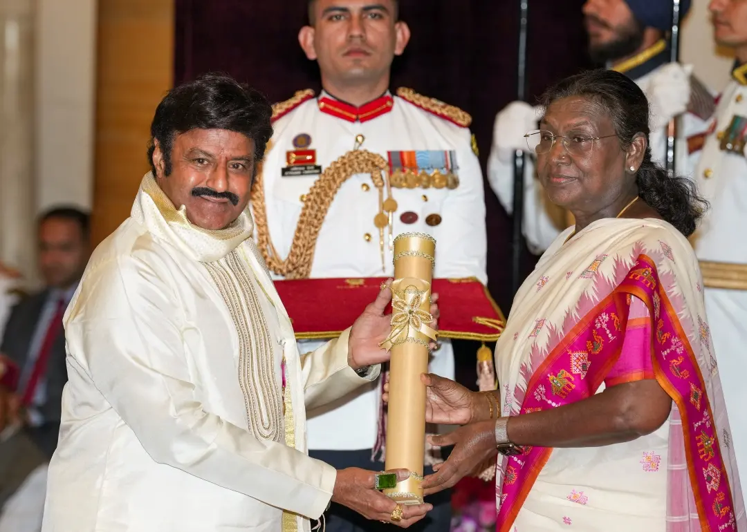 President Droupadi Murmu confers the Padma Bhushan on Telugu film actor Nandamuri Balakrishna during the Civil Investiture Ceremony-I at Rashtrapati Bhavan | PTI