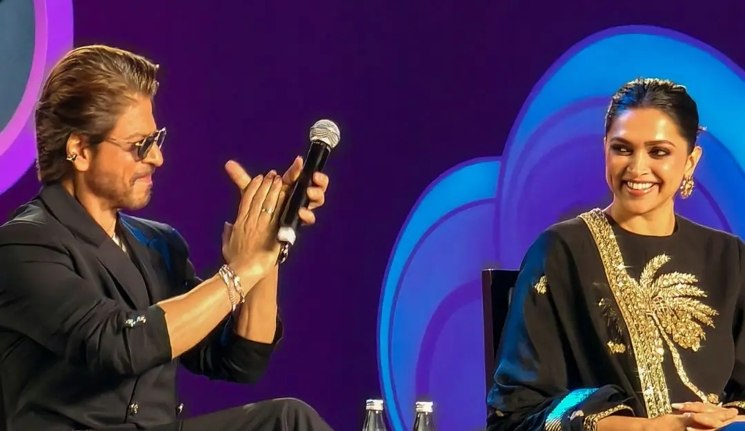 Shah Rukh Khan with Deepika Padukone at the WAVES summit (Photo: PTI)