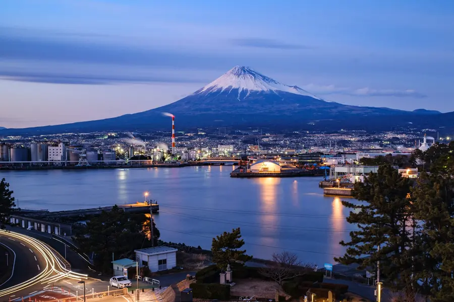 This climber was rescued twice from Mount Fuji: The reason will make you facepalm