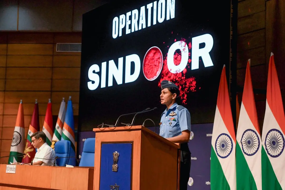 Wing Commander Vyomika Singh addresses the media regarding the 'Operation Sindoor' missile strike after the Pahalgam terror attack (Photo: ANI)
