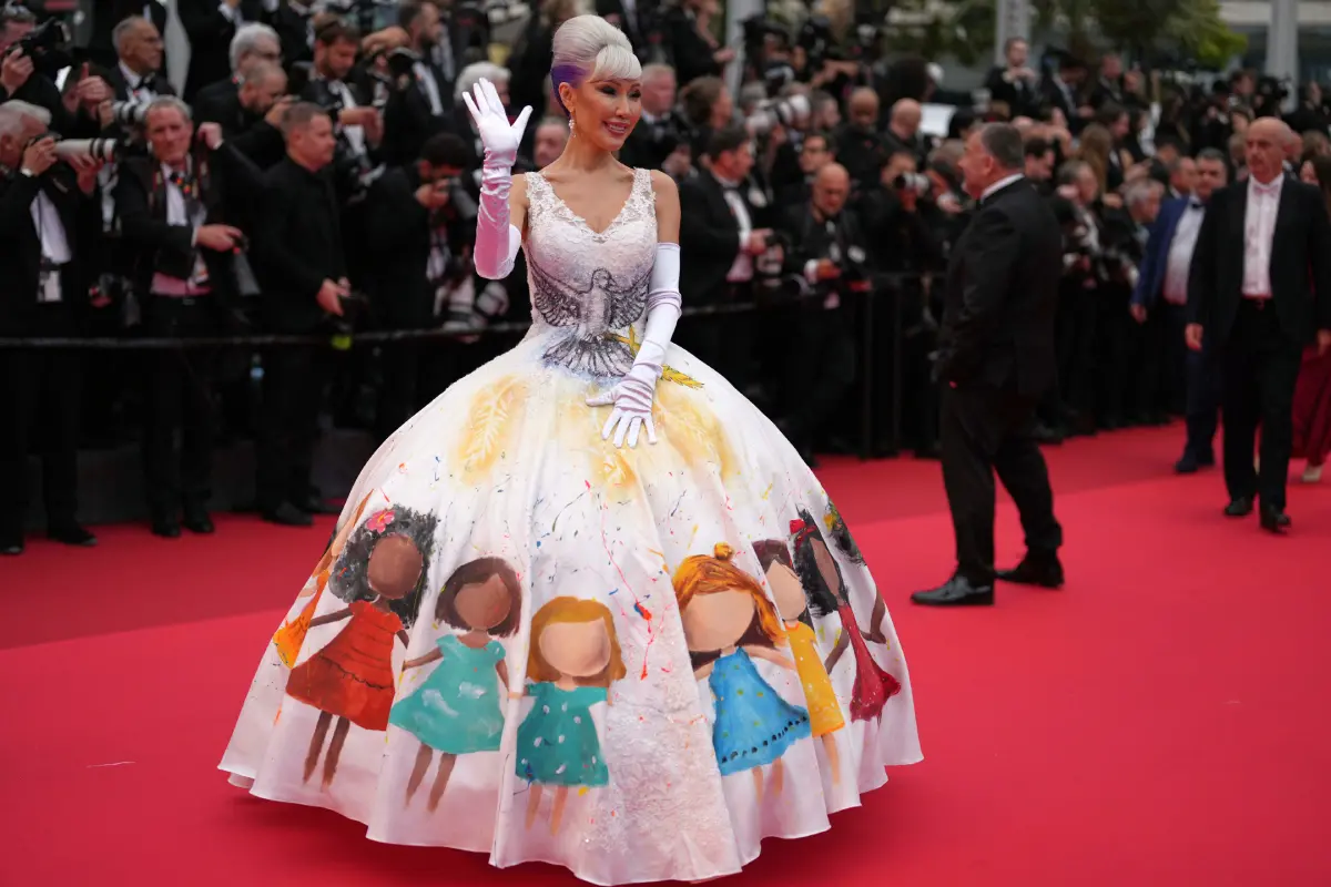 Aliizo tại thảm đỏ cannes 2025
