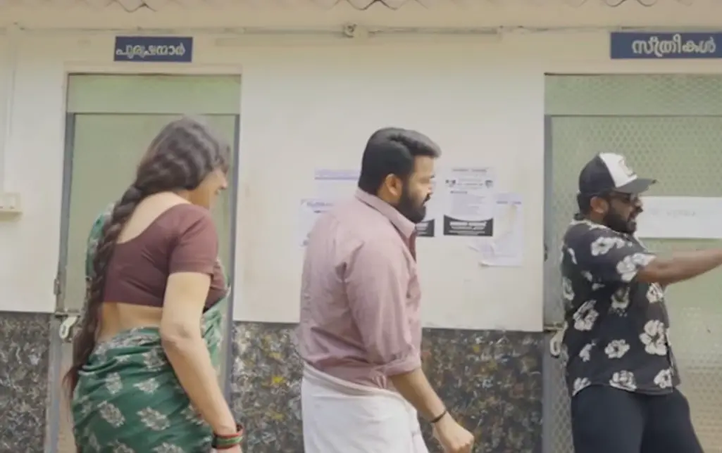 Mohanlal and Shobana in Thudarum set with director Tharun Moorthy