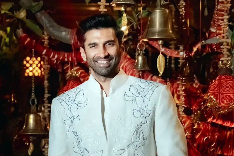 Aditya Roy KapuR