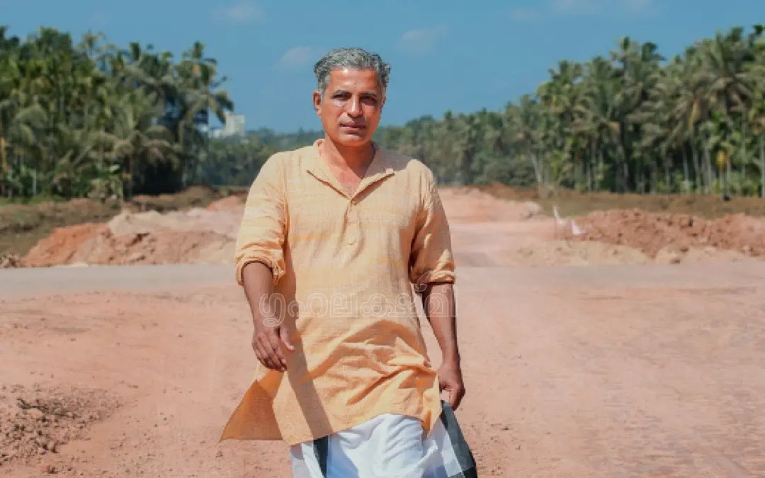 സുരേഷ് കീഴാറ്റൂര്‍