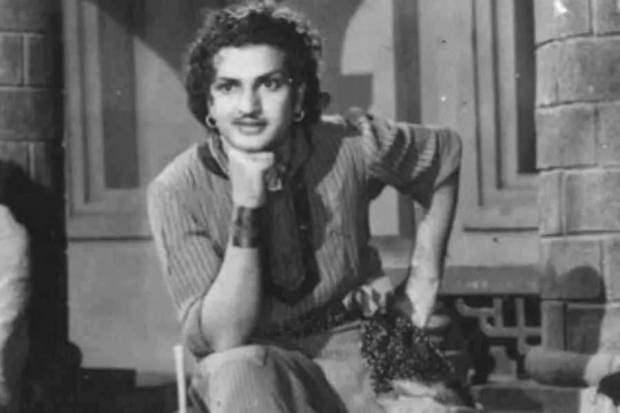 ദൈവമായി അഭിനയിച്ചു, മുഖ്യമന്ത്രിയായി ജീവിച്ചു, കുടുംബത്തിലാകെ സിനിമയും രാഷ്ട്രീയവും