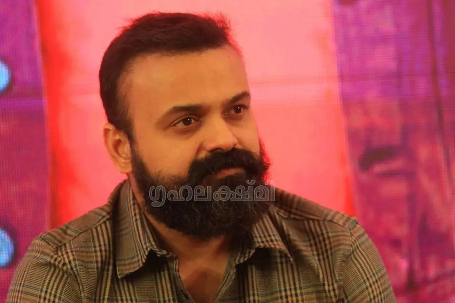 കഥ കേട്ടപ്പോള് ഏത് കൊറിയന് പടം മോഷ്ടിച്ചതാണെന്ന് ചോദിച്ചു