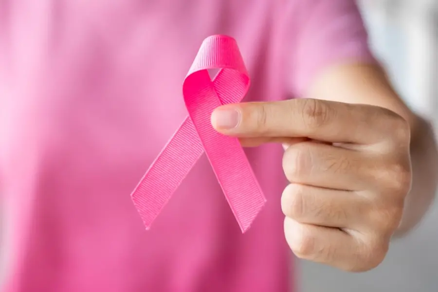 ക്യാന്‍സര്‍ അറിയുമ്പോഴുണ്ടാകുന്ന സങ്കടവും വെറുപ്പും പേടിയും ദേഷ്യവും മറ്റുള്ളവര്‍ മാനിക്കണം