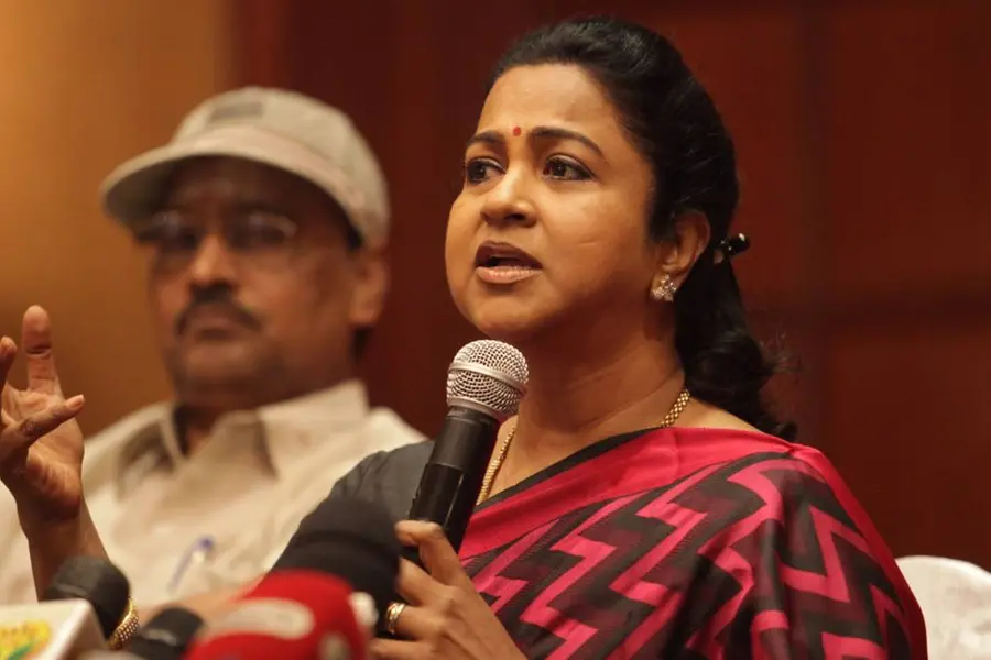 രഹസ്യമായി നായികമാരുടെ നഗ്നചിത്രങ്ങള്‍ പകർത്തി ആസ്വദിക്കുന്നത് ഞാൻ കണ്ടു; രാധിക ശരത്കുമാർ