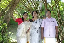 സൗഹൃദത്തിന്റെ 'തടവി'ല്‍ ഈ മൂന്നു കൂട്ടുകാര്‍