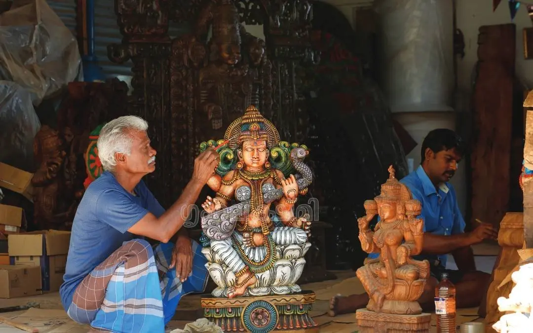 അവസാനമിനുക്കുപണിയില് / ചിത്രങ്ങള്: എന്.എം.പ്രദീപ്