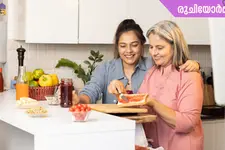 എത്ര സന്തോഷത്തോടുകൂടിയാണ് നമുക്ക് ചിലര്‍ ഭക്ഷണം വിളമ്പിത്തരുന്നത്; ചില അമ്മരുചികള്‍