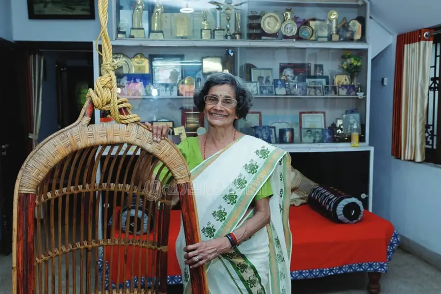 ഇന്ദിരാഗാന്ധി വെടിയേറ്റ് മരിച്ച ദിവസമായിരുന്നു അത്, ആകാശവാണിക്കാലത്തെ അനുഭവം പങ്കുവെച്ച് തങ്കമണി