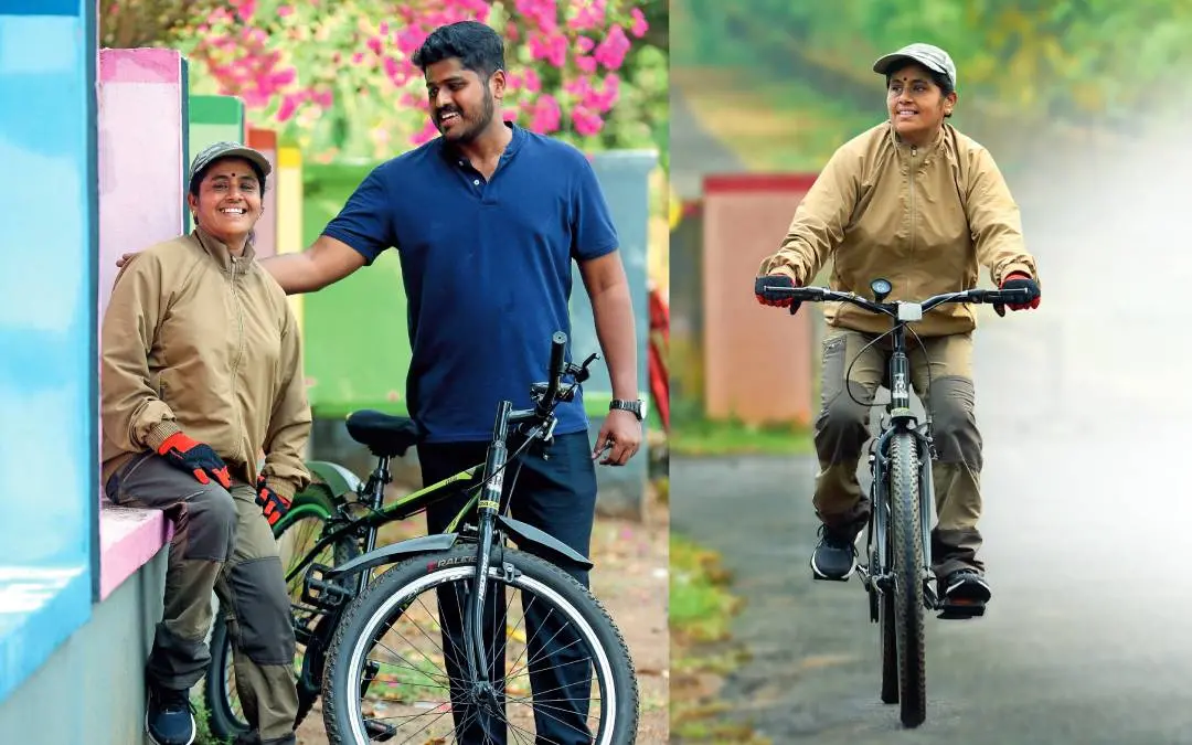 മകൻ വിനോദ് കുമാറിനൊപ്പം വളർമതി |  ഫോട്ടോ: ഇ.എസ്. അഖില്‍