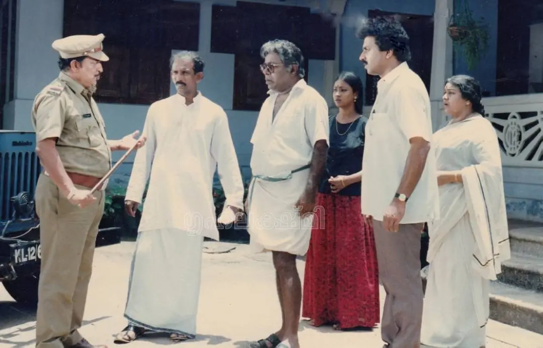 സന്ദേശം സിനിമയിൽനിന്ന്
