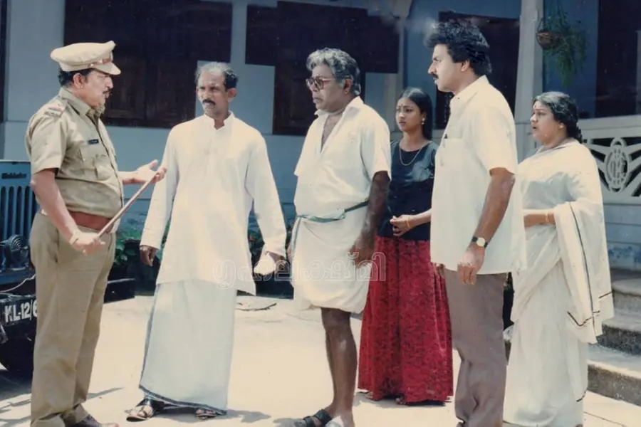 വിഘടനവാദികളും പ്രതിക്രിയാവാദികളും പ്രഥമദൃഷ്ട്യാ.. സന്ദേശത്തിലെ സന്ദേശം