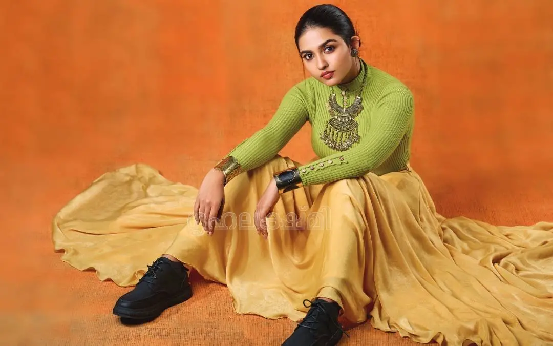 മമിത ബൈജു / ഫോട്ടോ:എന്‍.എം.പ്രദീപ്‌