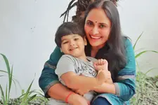 ങാമാ എന്ന വിളി കേട്ടില്ലേല്‍ നീലൂ എന്ന് നീട്ടിവിളിക്കും, ഉപ്പും മുളകിലും ബാലു വിളിക്കുന്ന പോലെ