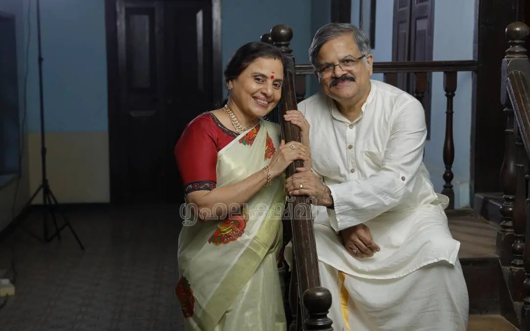 കൃഷ്ണചന്ദ്രനും വനിതയും / ഫോട്ടോ: എന്‍.എം.പ്രദീപ്‌