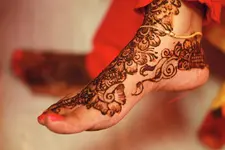 മൊഞ്ചില്‍ മൈലാഞ്ചി അണിയാന്‍ ഇതാണ് വഴികള്‍