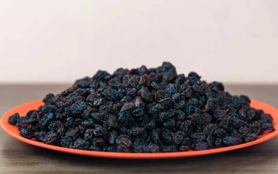 ഉണക്കമുന്തിരി | Photo : Shutterstock
