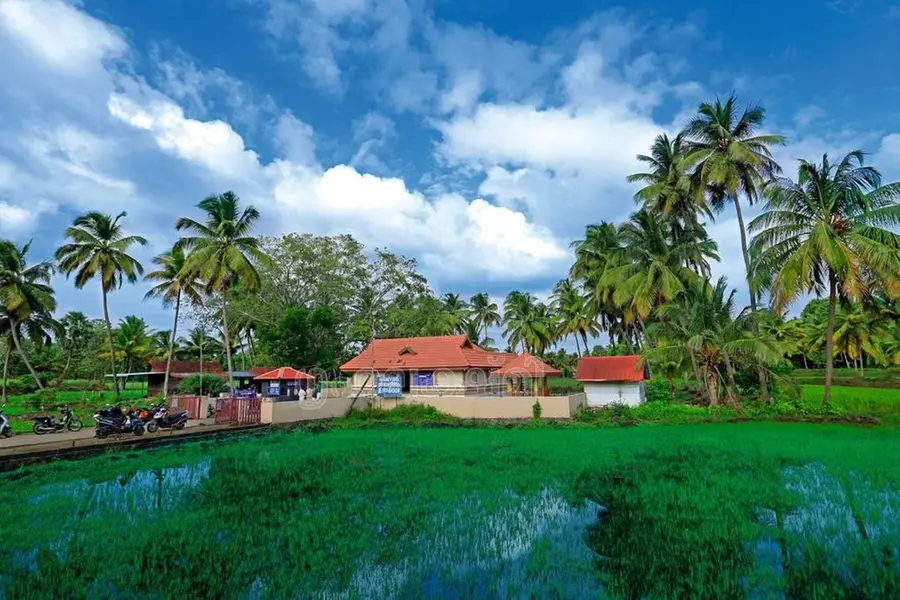 ശ്രീരാമകഥകള്‍ കേട്ട് തേനാരി ക്ഷേത്രത്തില്‍