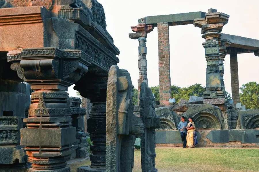 പടയോട്ടങ്ങളും യുദ്ധക്കൊതിയും തകര്ത്തെറിഞ്ഞ ഭൂമി. കാണാം വാറങ്കലിലെ ശിലാവിസ്മയങ്ങള്