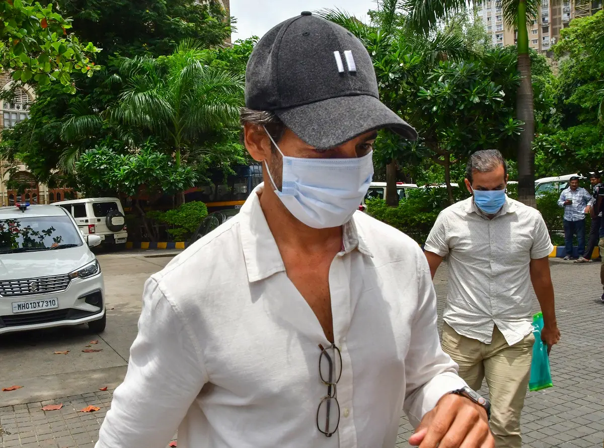 Actor Dino Morea and his brother Santino Morea arrive at the Economic Offences Wing (EOW) office in connection with the Mithi river desilting scam case | Photo: PTI