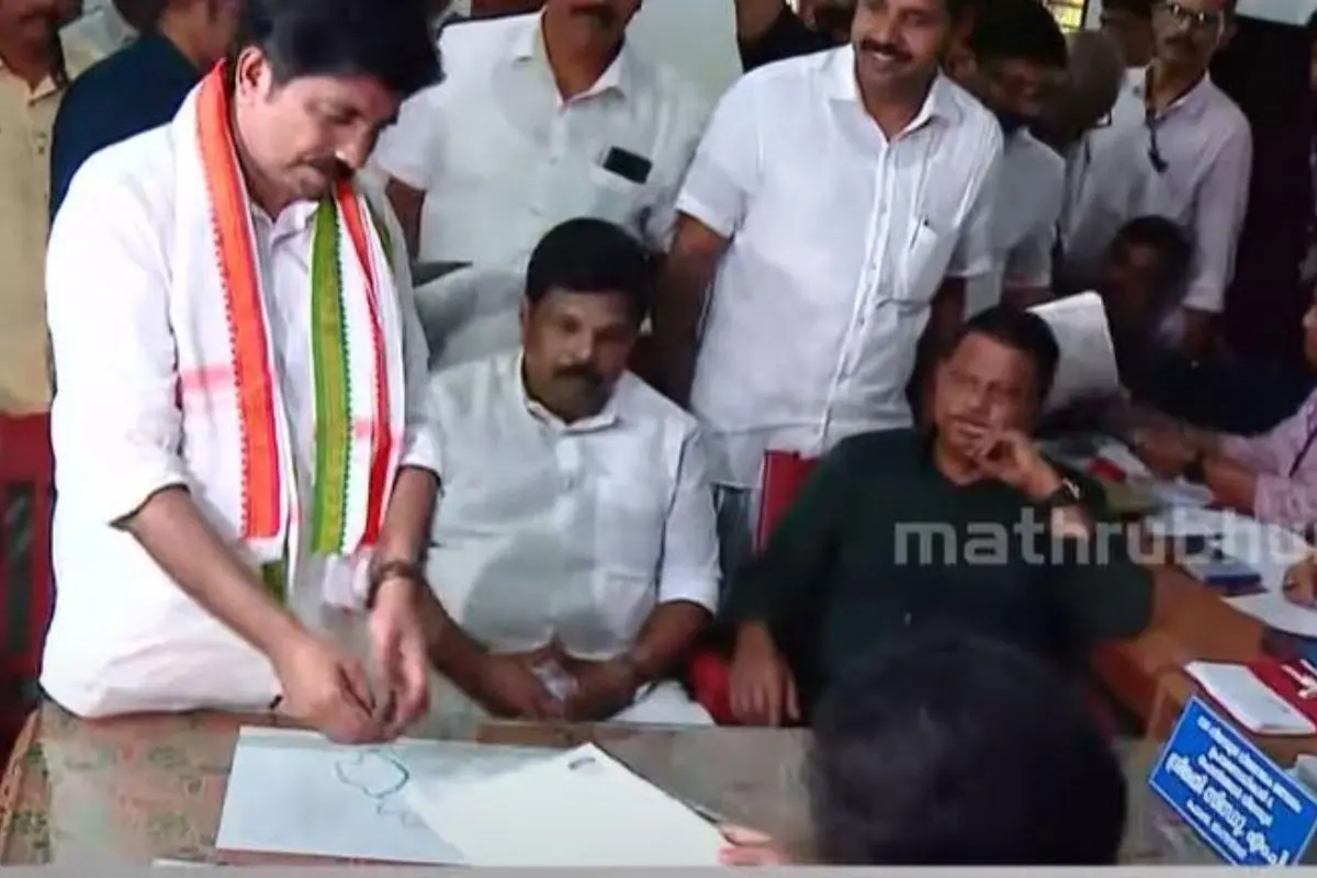 UDF candidate Aryadan Shoukath files nomination papers in connection with Nilambur byelection | Screengrab: Mathrubhumi News